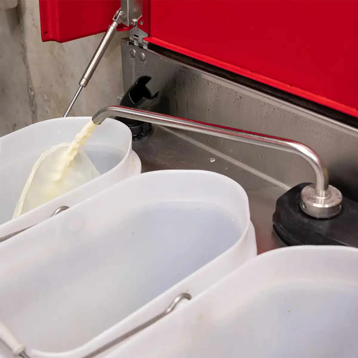 Milk for Use järjestelmä lely laitteissa